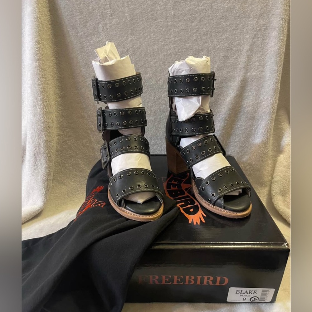Freebird Blake Heeled Sandal W/Studded Straps (runs big)